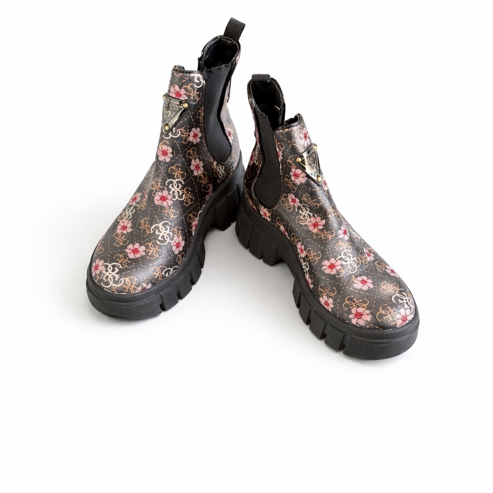 GUESS Floral Logo Print Platform Lug Sole Chelsea Ankle Boots Size 8M